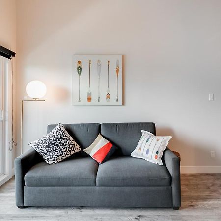 Charming Redesigned Condo-10 Minutes From Mountain Mont-Tremblant Exterior photo